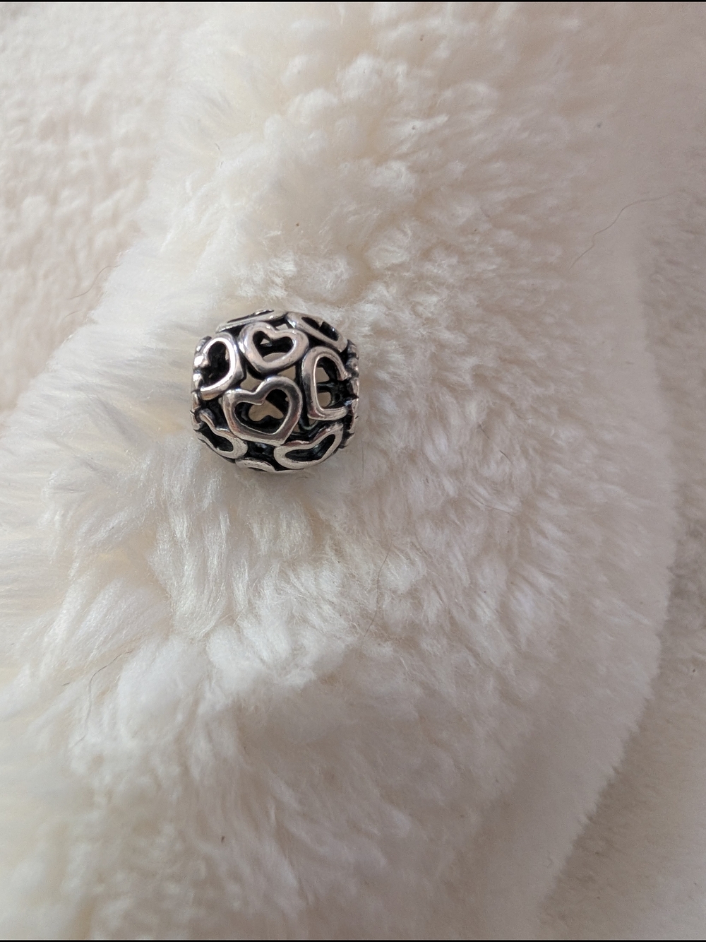 Pandora Hearts All Over Charm